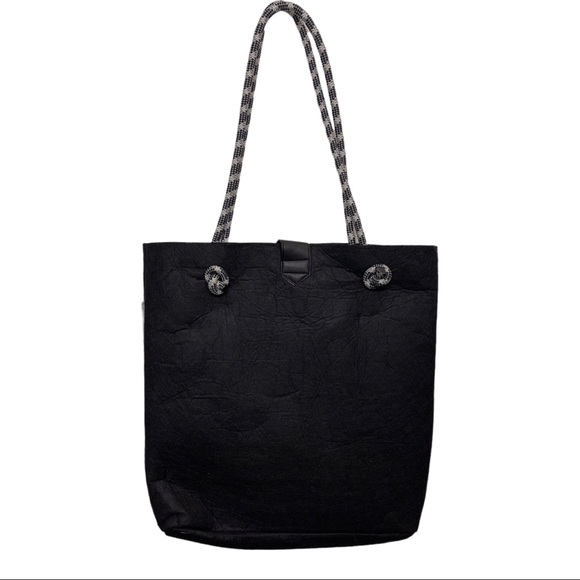 KAVU Vegan Felt Tote Black/Gray LN - Picture 2 of 8